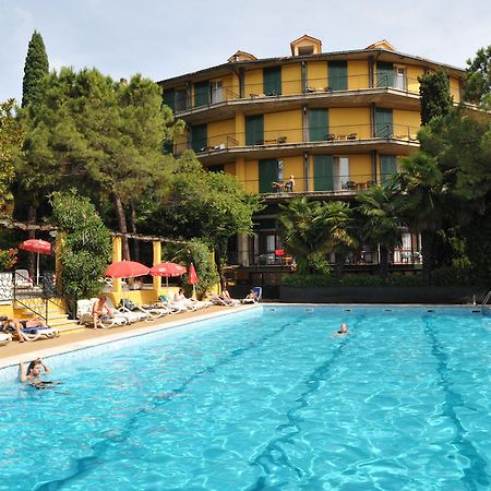 Hotel Palme & Suite ガルダ エクステリア 写真